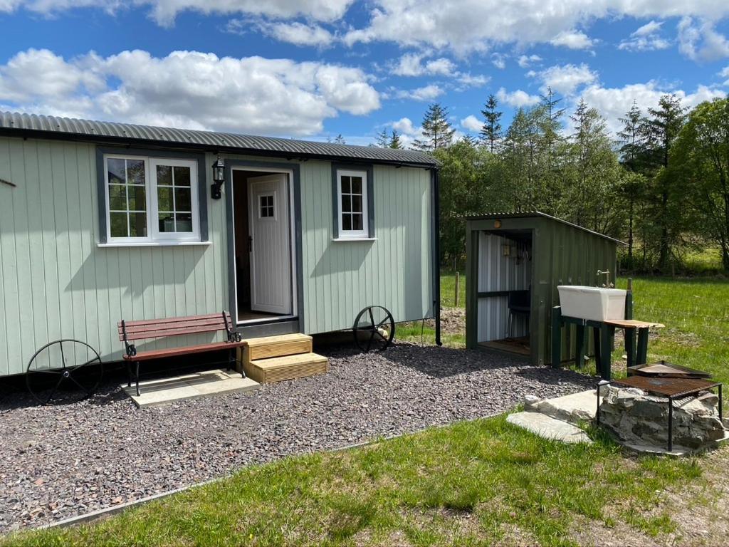 Wee Highland Hideaway Hut Villa ดัลมัลลีย์ ภายนอก รูปภาพ
